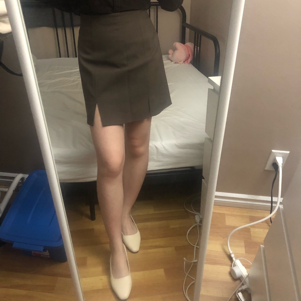 Brown A line skirt with slits